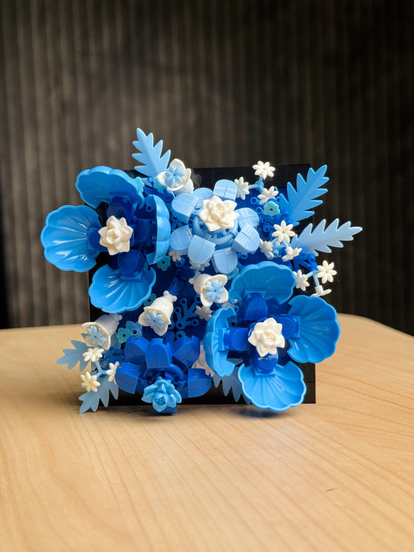 Sapphire Blossom Frame (476 Pieces)